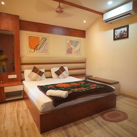 Banabithi Resort Bhangar Exterior photo