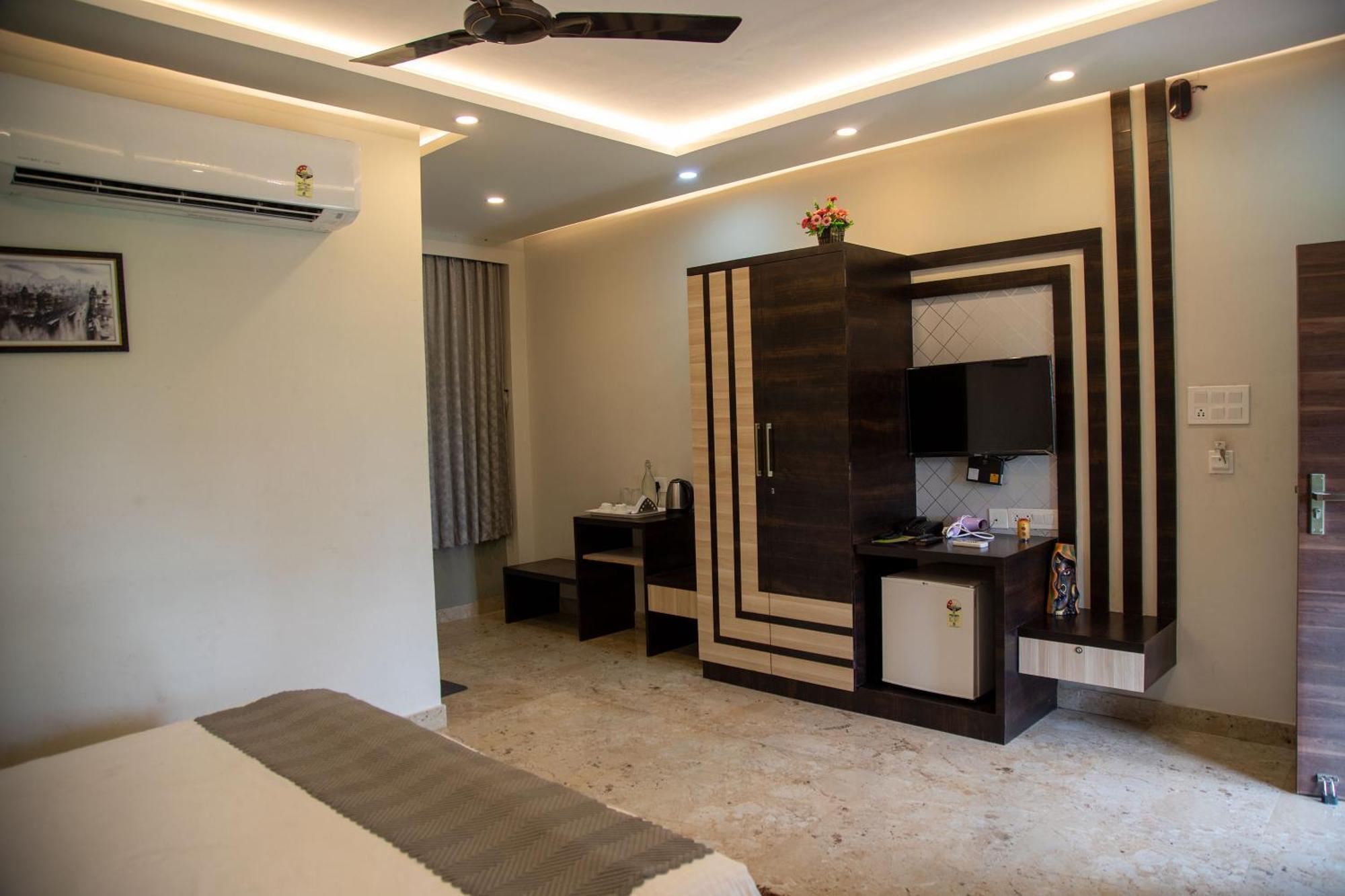 Banabithi Resort Bhangar Exterior photo