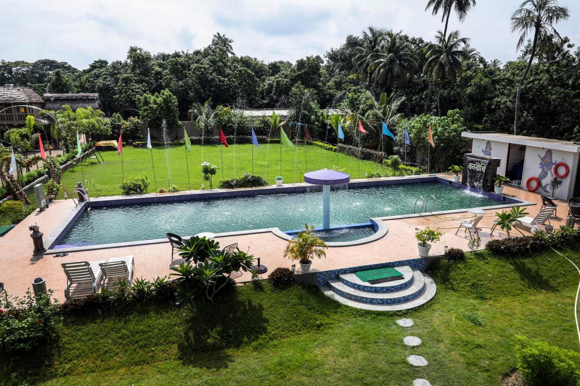 Banabithi Resort Bhangar Exterior photo